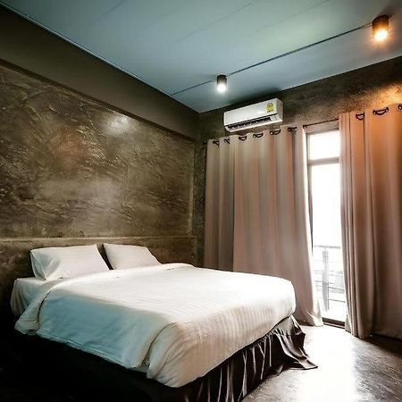 Pornsiri Hotel Sisaket Eksteriør billede