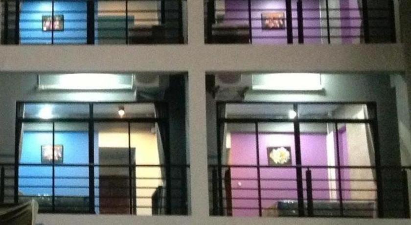 Pornsiri Hotel Sisaket Eksteriør billede